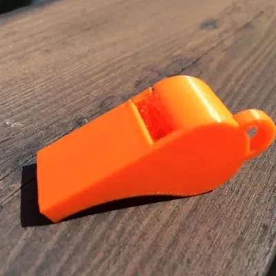 Còi phát ra âm thanh rõ ràng và sắc nét