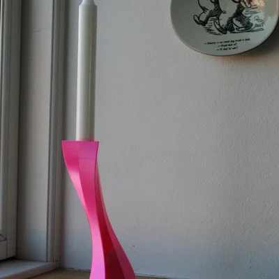 Giá đỡ nến hình học V1 thiết kế độc đáo