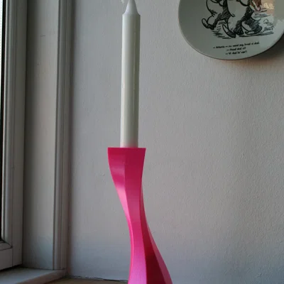 Giá đỡ nến hình học V1 thiết kế độc đáo