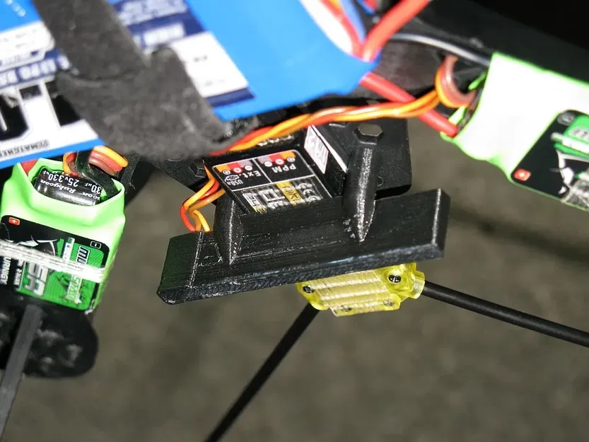 Giá đỡ cuộn Neopixel 8-LED với 2 hệ thống gắn khác nhau - Image 6