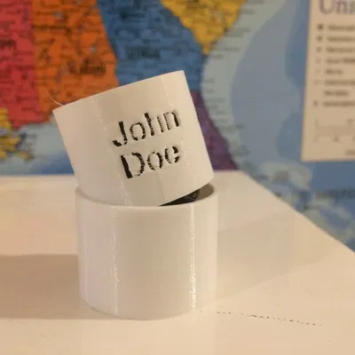 Giá đỡ stem an toàn với tên và số điện thoại của bạn