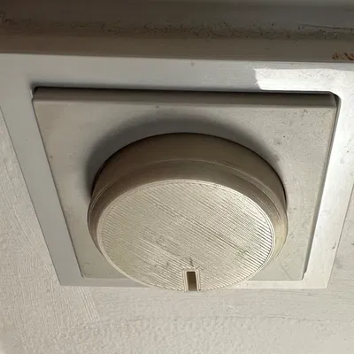 Nút điều chỉnh độ sáng cho đèn LED