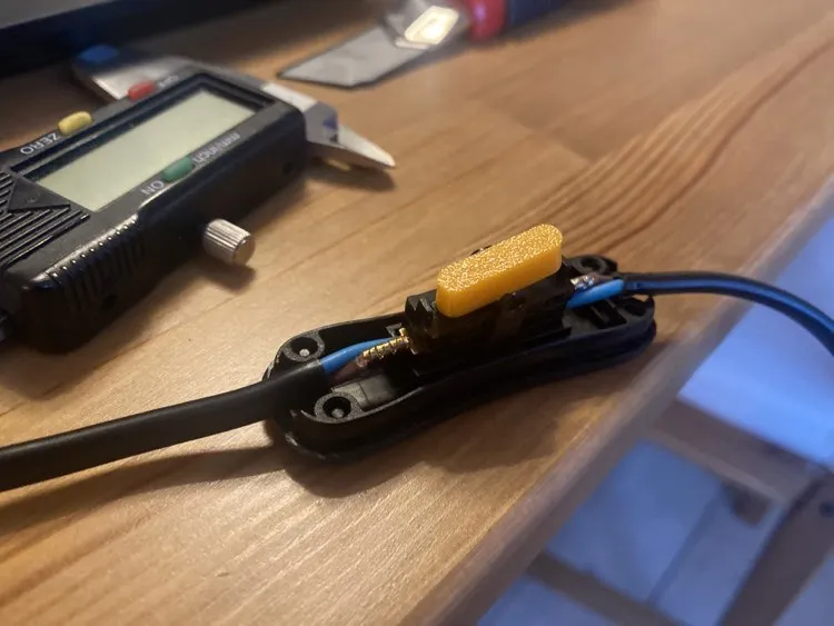 Sửa chữa công tắc đèn cho đèn bàn hỏng - Image 4