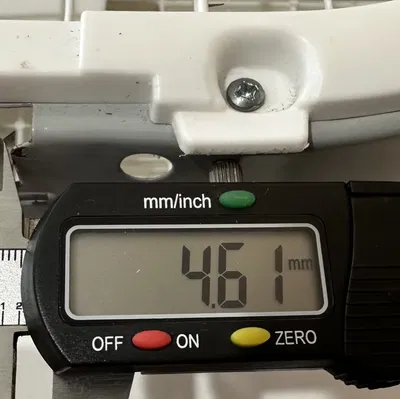 Thay thế chân quạt hộp bị hỏng