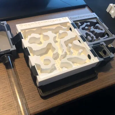 Nền tảng nhà ở kiến modular OpenFormicaria cho kiến