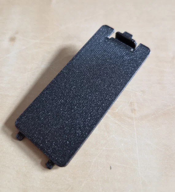 Nắp ngăn chứa pin điều khiển từ xa sửa chữa bằng 3D - Image 2