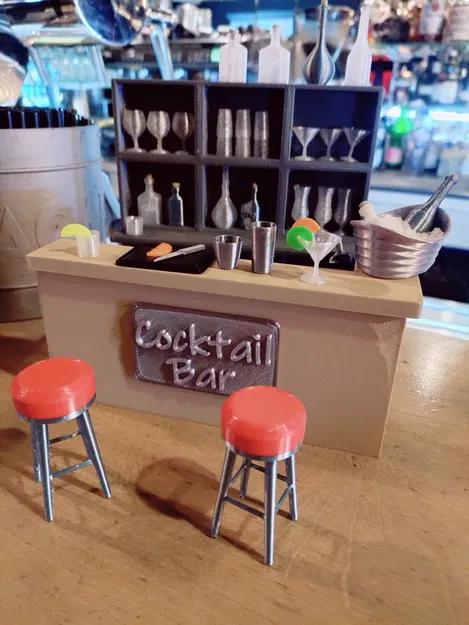 Quầy bar cocktail mini cho ngôi nhà thu nhỏ - Image 1