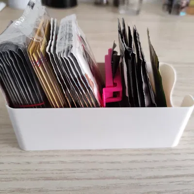 Giá đỡ túi bột nở, men và đường vanillin 6cm