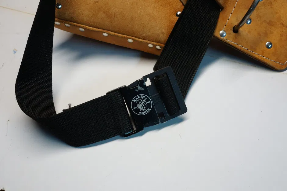 Thay thế kẹp thắt lưng công cụ Klein Tools cho dây 2 inch - Image 2