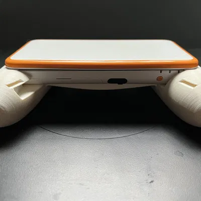 Cán cầm mới cho Nintendo 2DS XL