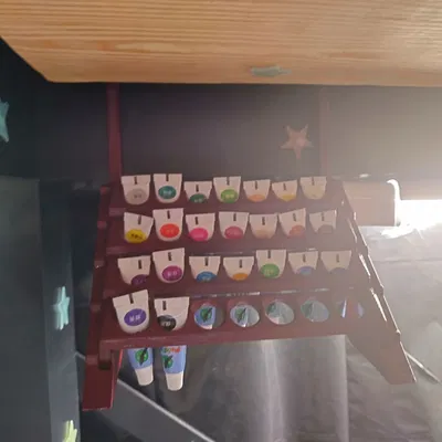 Giá đỡ ống sơn treo dưới giường Loft