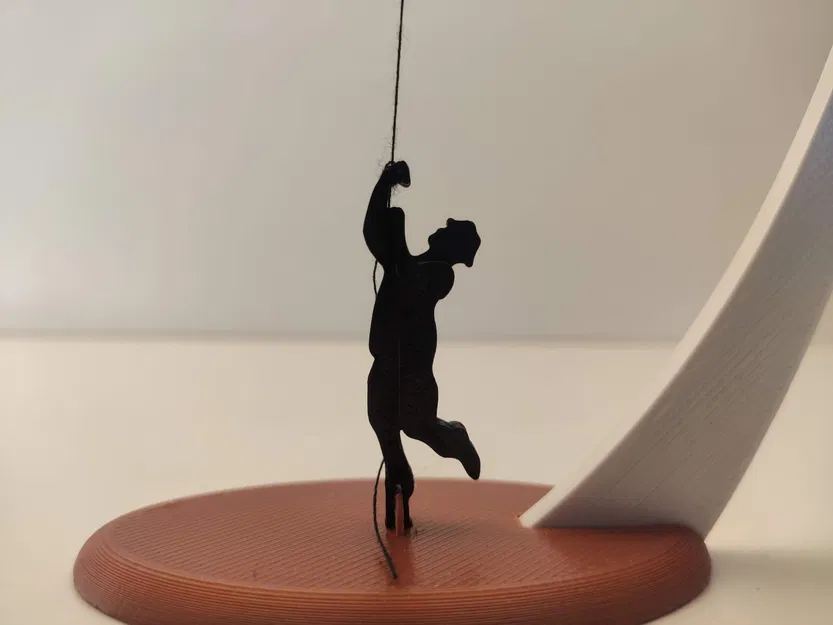 Đĩa bay từ trường bắt cóc bò với hiệu ứng bay lơ lửng - Image 5