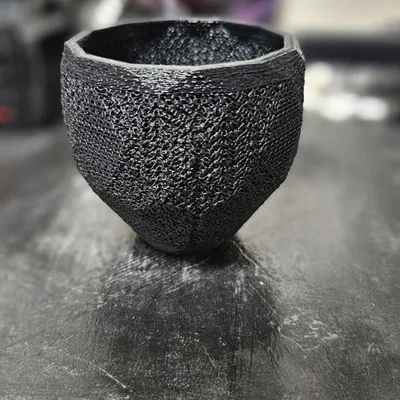 Chậu cây phong cách Low Poly 3D