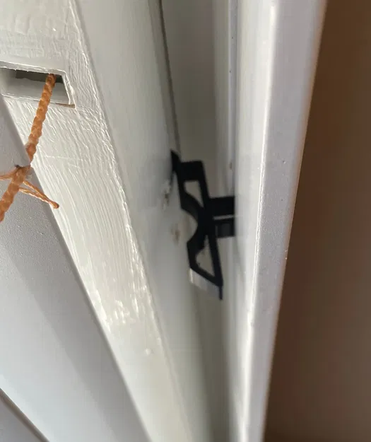 Kẹp valence cho rèm cửa Hunter Douglas 62.5mm - Image 5