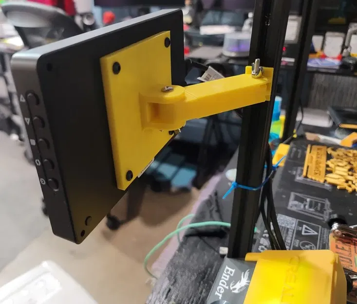 Giá đỡ màn hình LCD Vesa 75 cho máy in 3D Ender 5 - Image 3