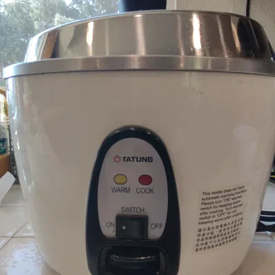 Tay cầm thay thế bên trái cho nồi cơm điện Tatung