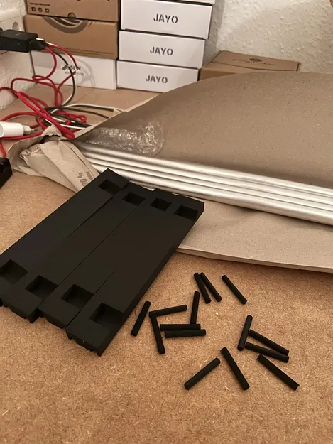 Giá đỡ cuộn cho kệ Ivar của IKEA - Image 2