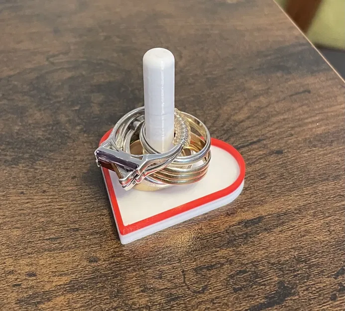 Giá đỡ nhẫn hình trái tim với trục cao - Image 1