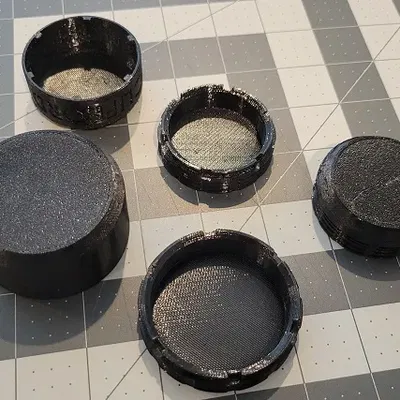 Hộp đựng viên thuốc dạng ống có nắp xoáy an toàn