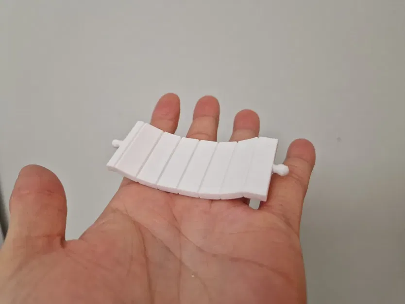 Cầu thay thế cho bộ đồ chơi Pokémon Carry Case - Image 1