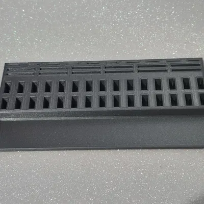 Giá đỡ USB cho 30 pendrive, 12 thẻ SD và 10 thẻ microSD