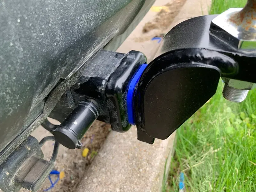 Bộ giảm chấn cho móc kéo 2 inch - Image 1