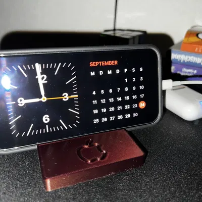 Giá đỡ cho iPhone sử dụng chế độ ban đêm mới