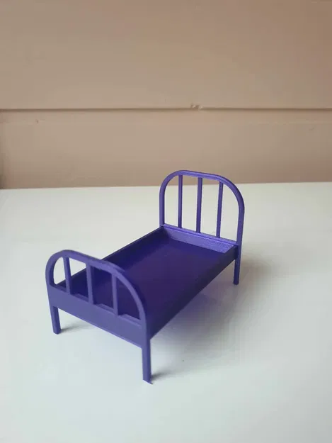 Giường cho búp bê trong ngôi nhà búp bê - Image 1