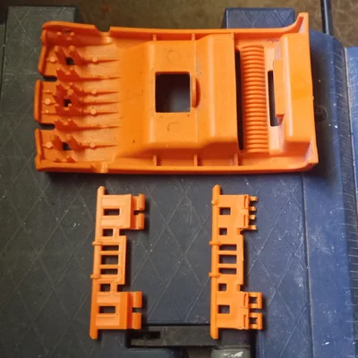 Hinge đóng cho hộp dụng cụ Dexter (61,3 x 41,9 x 37,5 cm)