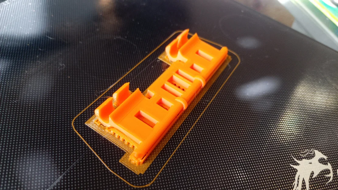 Hinge đóng cho hộp dụng cụ Dexter (61,3 x 41,9 x 37,5 cm) - Image 2