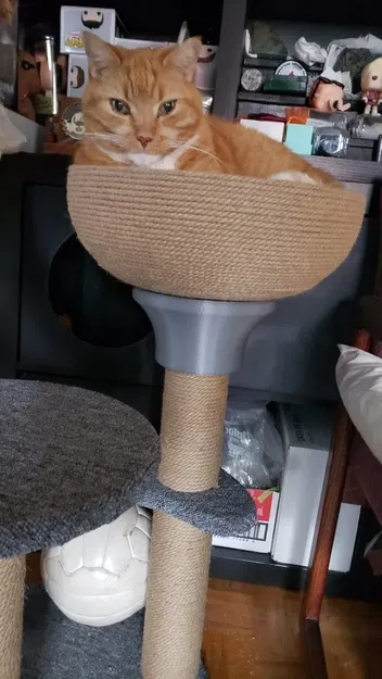 Giá đỡ cho bát mèo Whisker City Mini Cat Tower - Image 1