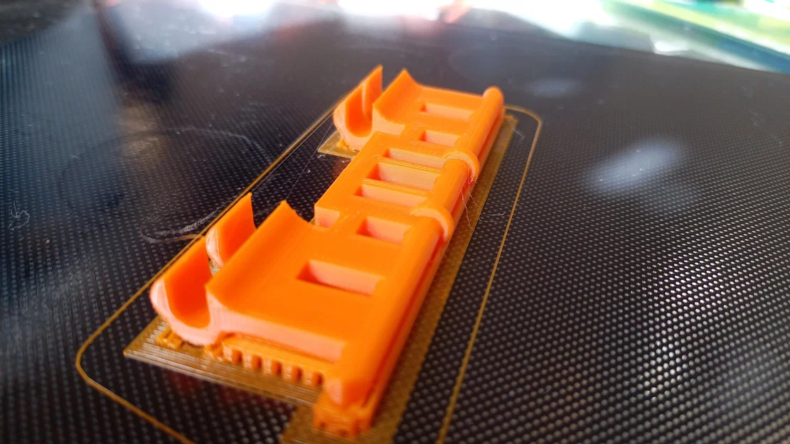 Hinge đóng cho hộp dụng cụ Dexter (61,3 x 41,9 x 37,5 cm) - Image 6