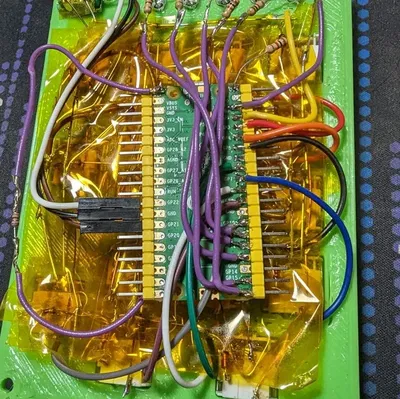 Bàn phím số với núm điều chỉnh âm lượng