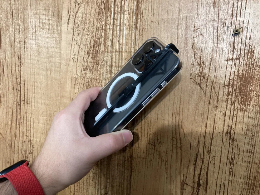 Công cụ giữ khoảng cách cho ống kính Macro trên iPhone 15 Pro - Image 1