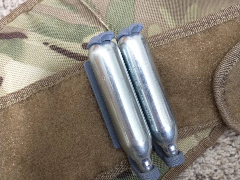 Kẹp đựng bình CO2 8g và 12g cho thể thao ngoài trời - Image 1