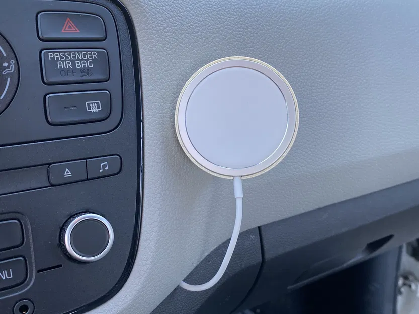 Giá đỡ MagSafe cho xe hơi Seat Mii - Image 1