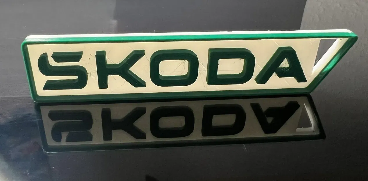 **Móc khóa mới với logo ŠKODA** - Image 1