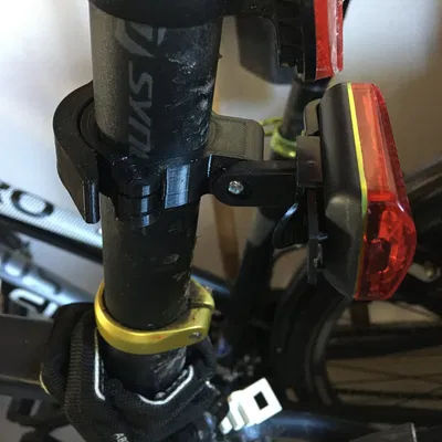 Giá đỡ đèn hậu cho cột yên xe đạp