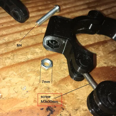 Giá đỡ đèn hậu cho cột yên xe đạp