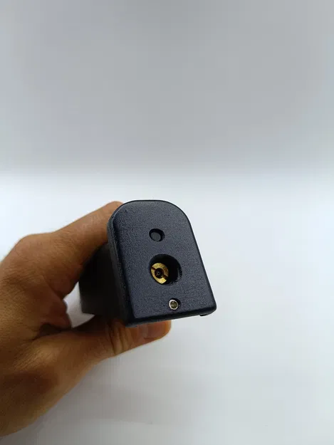 Đế pin cho súng Glock 45 phiên bản kim loại Umarex - Image 1