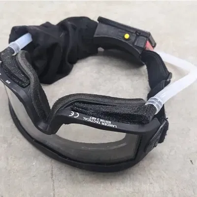 Quạt chống sương mù cho kính bảo hộ thể thao