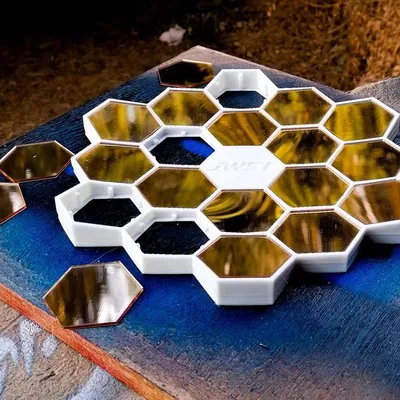 Mô hình nghệ thuật kính viễn vọng James Webb tỉ lệ 1:25