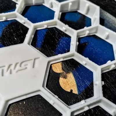 Mô hình nghệ thuật kính viễn vọng James Webb tỉ lệ 1:25