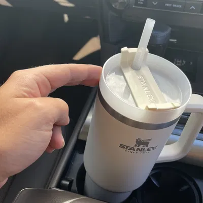 Phụ kiện lót cốc cho Lexus GX 460