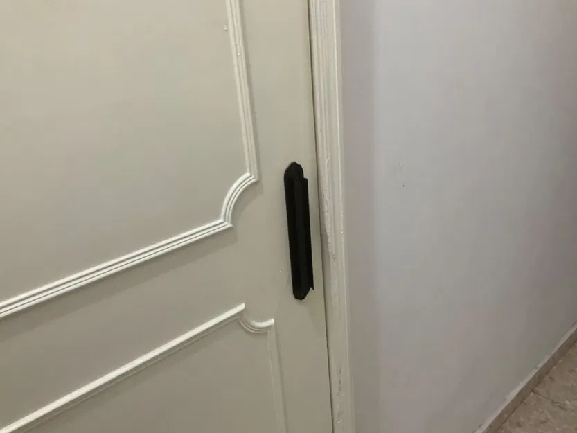 Tay nắm cửa trượt với khoảng cách lỗ vít 205mm - Image 1