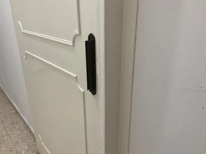 Tay nắm cửa trượt với khoảng cách lỗ vít 205mm - Image 2