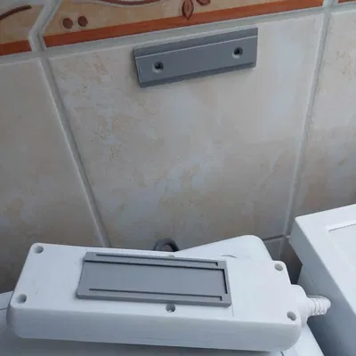 Giá đỡ dây điện gắn tường cho router và thiết bị khác