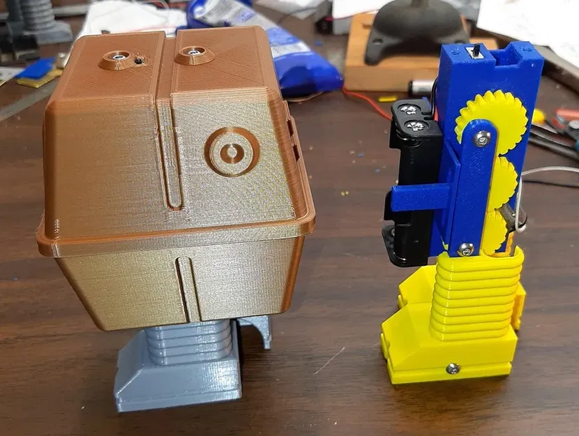 Mô hình đồ chơi Gonk Droid đi bộ trong Star Wars - Image 2