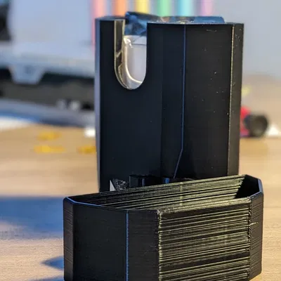 Giá đỡ Narcan kín đáo với nắp ngắn và cao