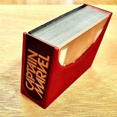 Hộp đựng bài Marvel Champions cho bộ bài anh hùng